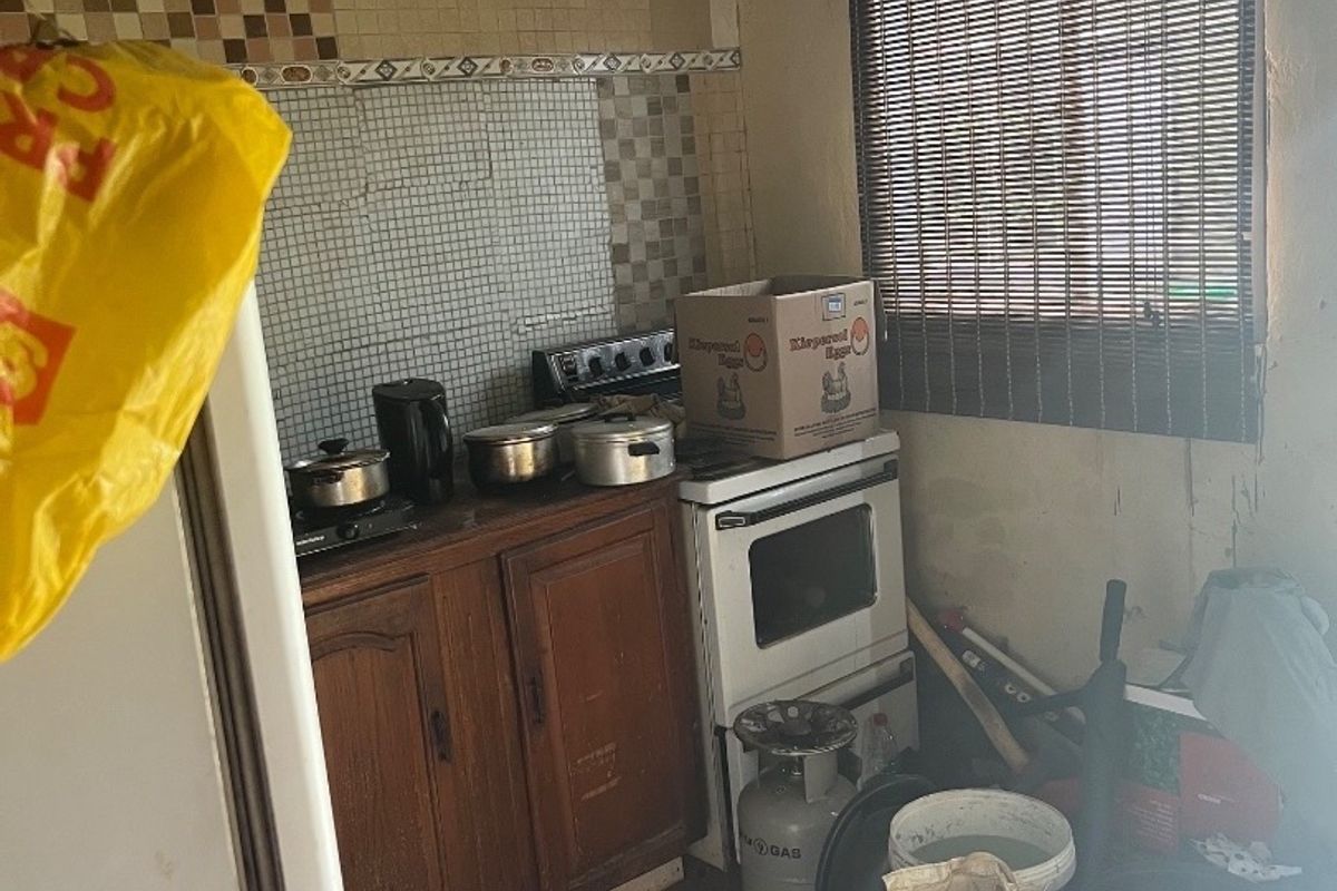 RDP house for sale - Photo 2