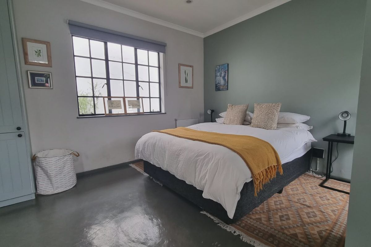 1 Bedroom Fully Furnished Cottage - Photo 5