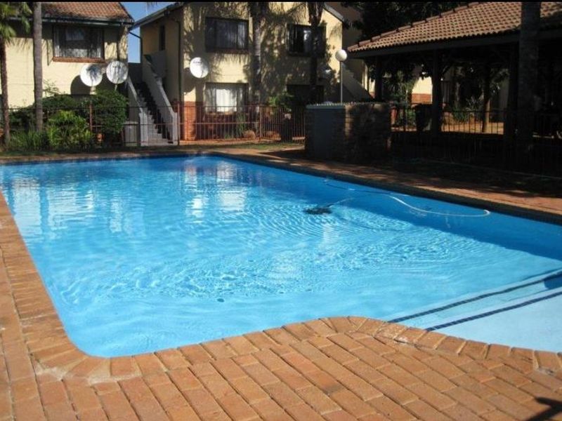 Bachelor Flat for Sale in Philip Nel Park - Photo 7