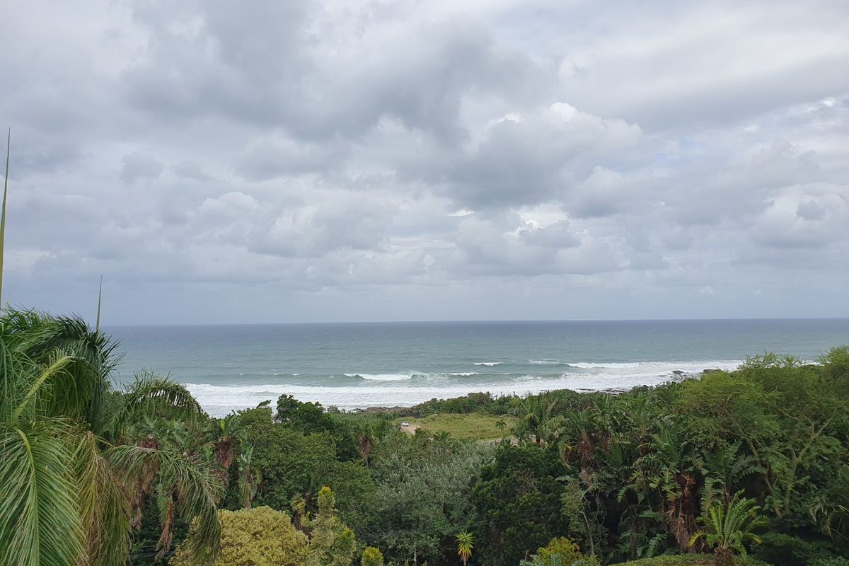 5-Bedroom Home with Sea Views & Income-Generating Flatlet - Photo 2