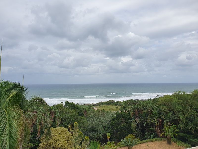 5-Bedroom Home with Sea Views & Income-Generating Flatlet - Photo 2