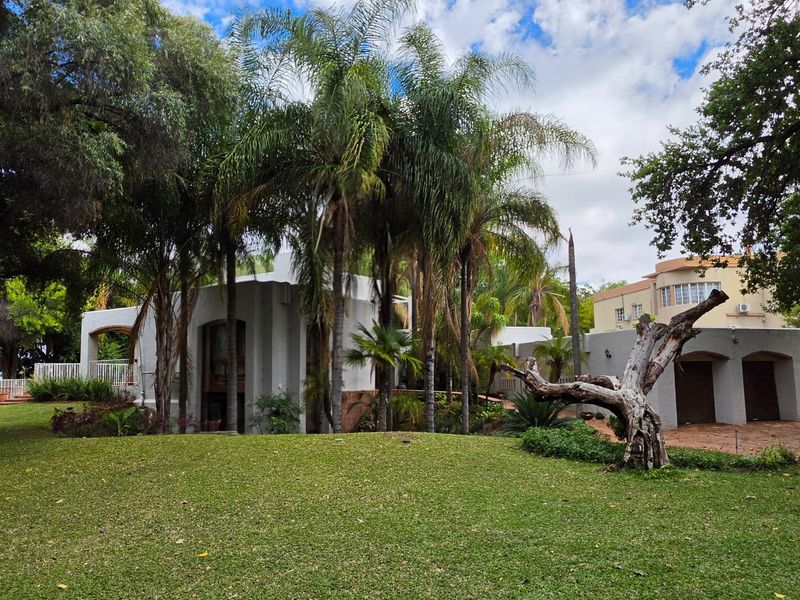 Where Comfort Meets Family Living - Your Middelpos Sanctuary Awaits - Photo 2