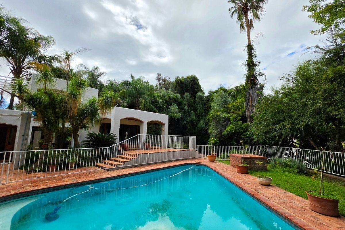 Where Comfort Meets Family Living - Your Middelpos Sanctuary Awaits - Photo 3