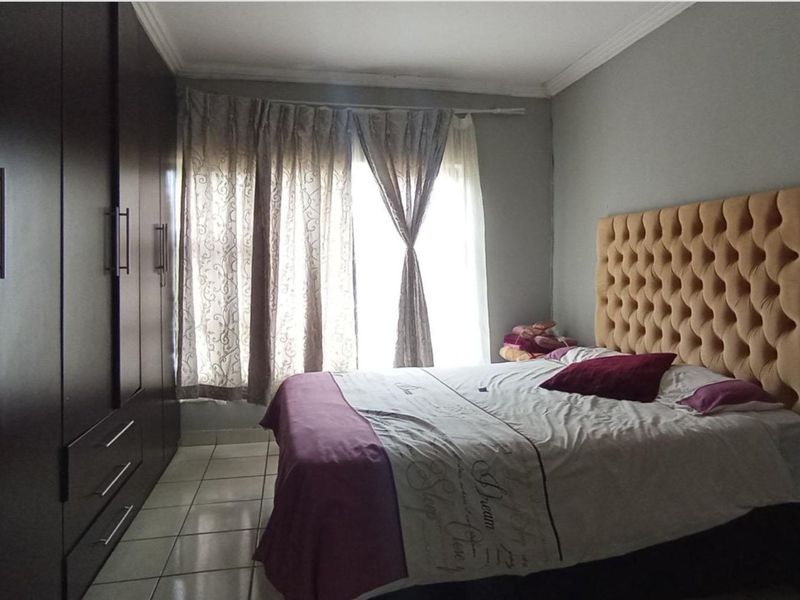 5 Bedroom House for Sale in Amandasig - Photo 10