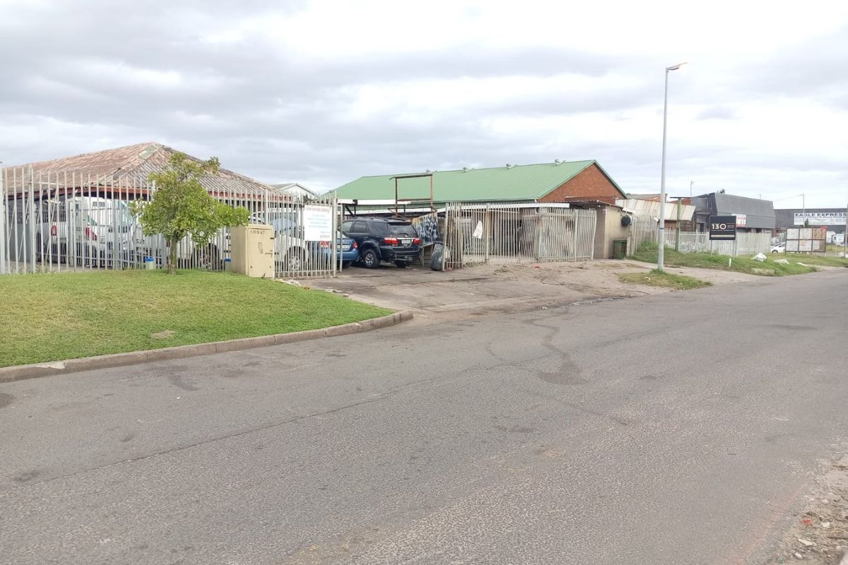 0 Bed Commercial in Richards Bay Central for Sale - Photo 2