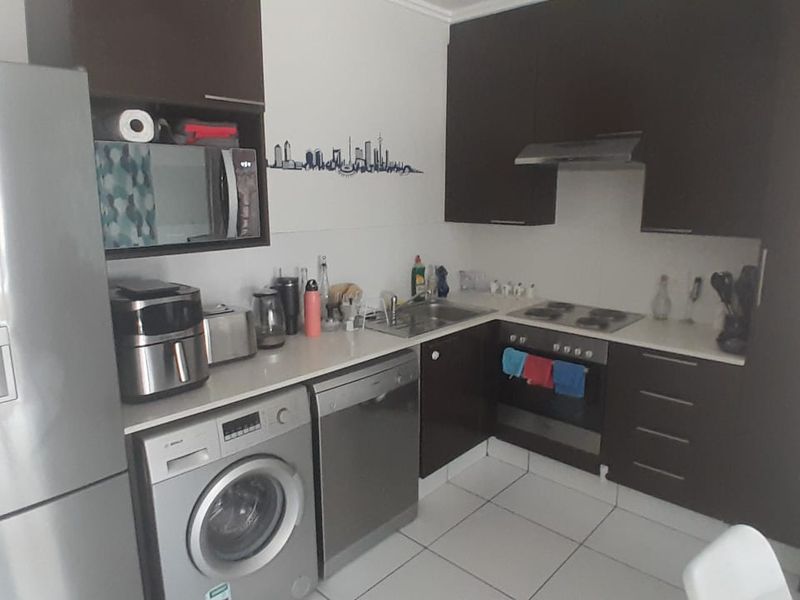 One Bedroom Apartment in the popular LAGUNA Complex - Barbeque Downs - 1 JUNE - Photo 7