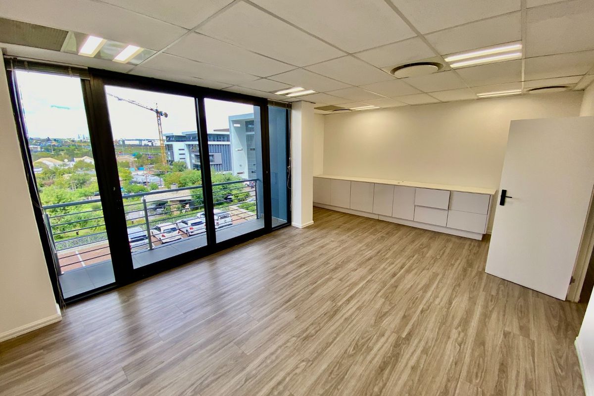 P-Grade Office Space Available In Midrand - Photo 5