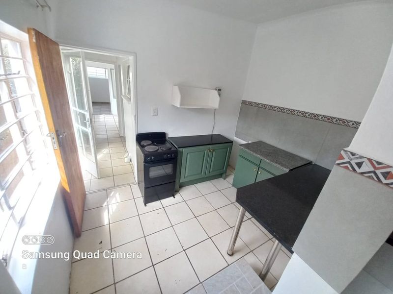 1 Bedroom Garden Cottage To Let - Photo 6