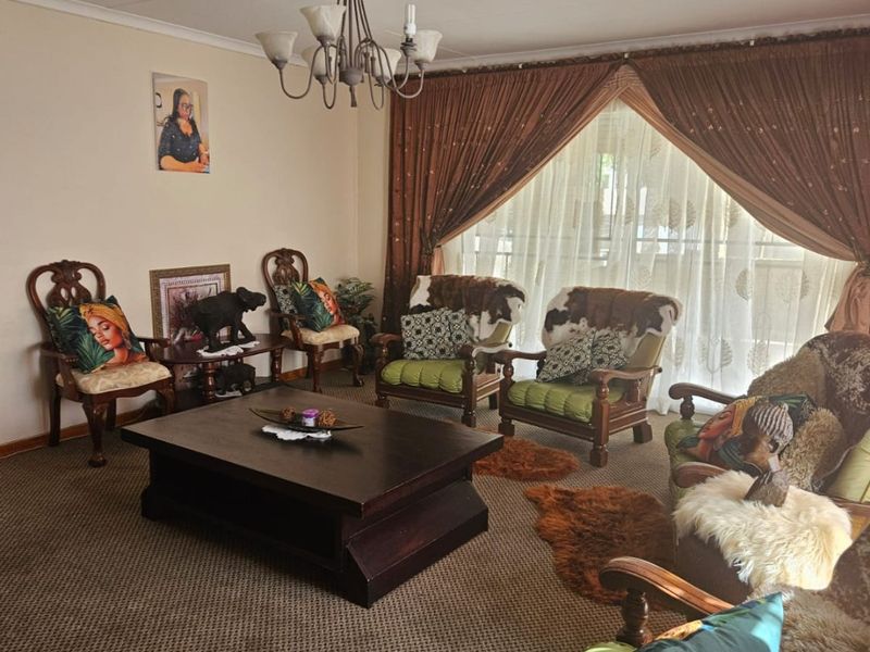 Charming 3 bed in Reyno Ridge with garden space - Photo 9