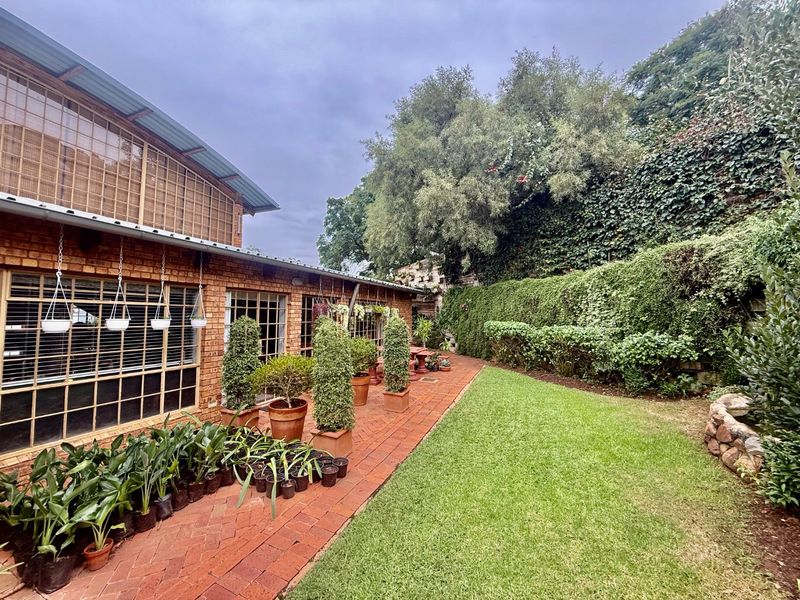 Beautiful Family Home For Sale | Schoemansville, Hartbeespoort - Photo 5