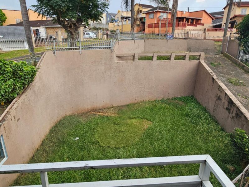 FAMILY HOME WITH INCOME GENERATING POTENTIAL  - Photo 6