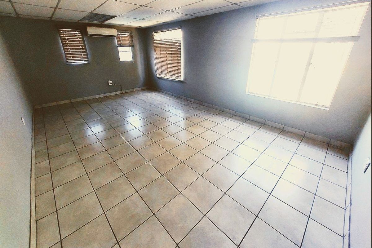 REAL ESTATE SERVICES WELCOMES YOU TO A NEW INDUSTRIAL LISTING BY JANINE .  - Photo 5