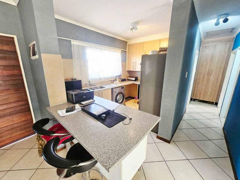 A Lovely 2 bedroom 2 bathroom apartment for rent in Monavoni - Photo 8