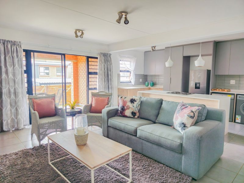 3 Bedroom, 2 bathroom apartment to rent in Irene, Southdowns View. - Photo 4