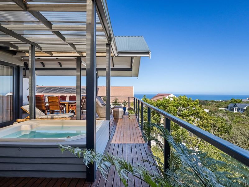 Modern, Flowing & Pleasingly Eclectic! - Photo 1