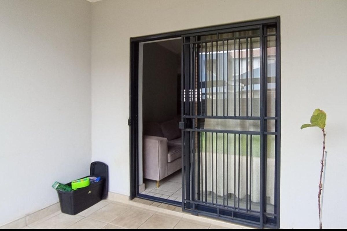 2-Bedroom Ground Floor Flat for Sale in Sagewood, Midrand - Photo 3
