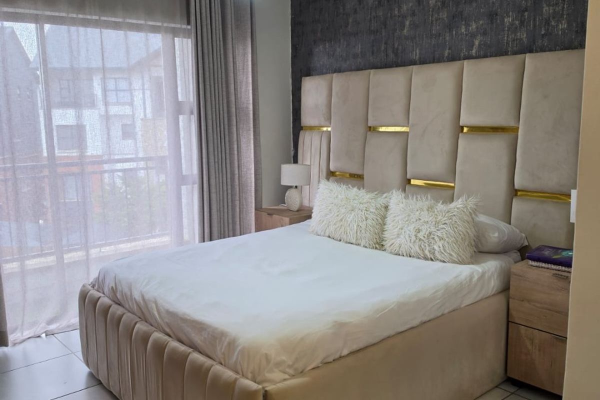 Luxury 2 Bedroom Fully Furnished Apartment to Rent in The Blyde Riverwalk Estate - Photo 5