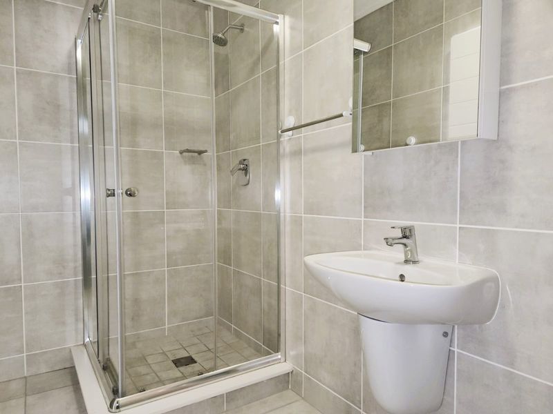 1 Bedroom Apartment for Rent in Green Park Lifestyle Estate Boksburg - Photo 7