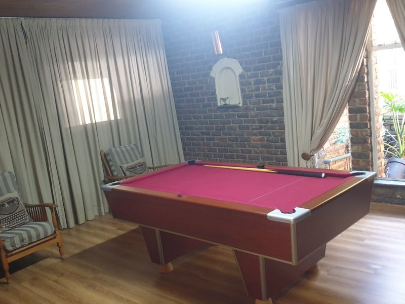For Attention to Detail and Immaculate condition - Photo 8
