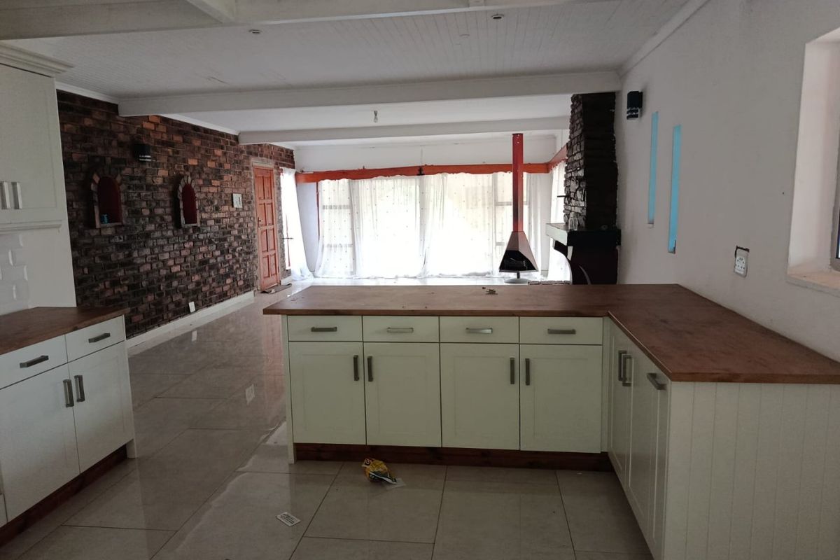 5 Bedroom House For Sale In Belmont Valley - Photo 5