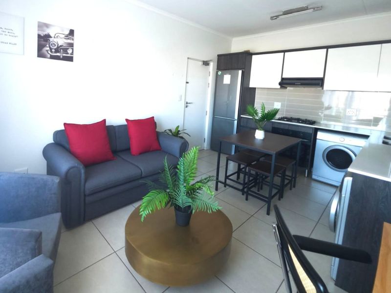 Furnished 1 bedroom Apartment available - Photo 4