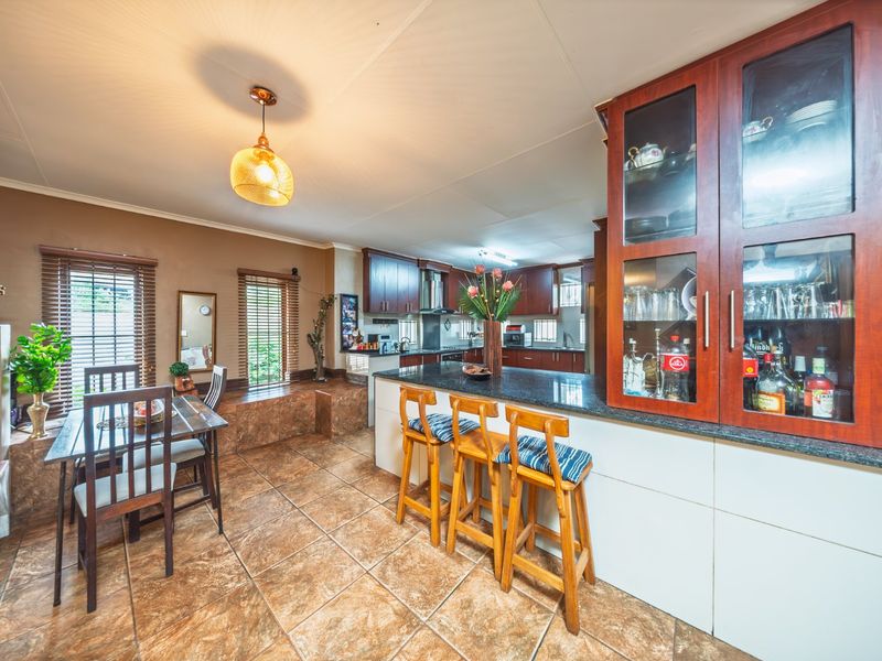 3 Bedroom House For Sale in Edenvale Central - Photo 9