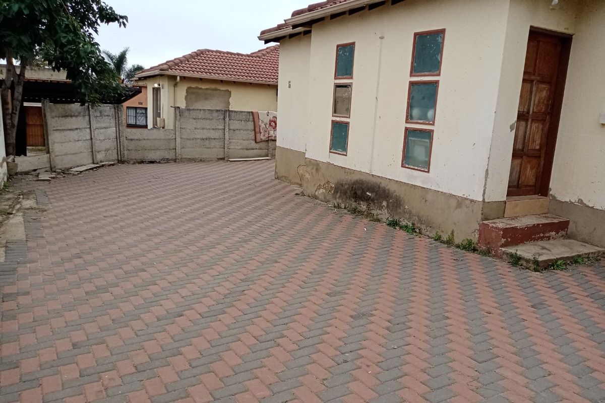 Cosmo Family Home With Space And Charm For Sale! - Photo 2