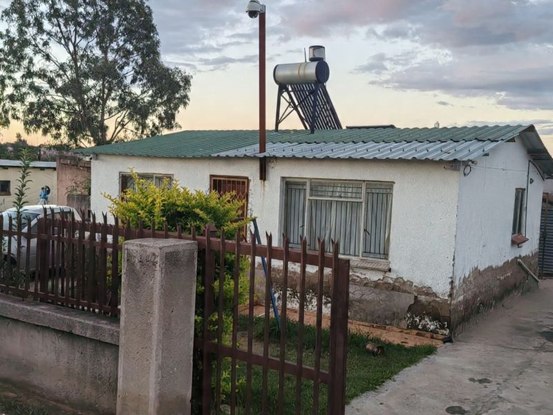 Income-Generating Investment Property for Sale – Seshego Zone 5 - Photo 4