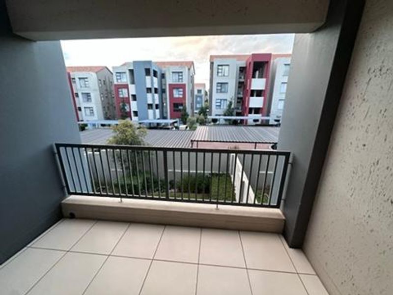 Ideal 1bed 1bath  lock up and go apartment. - Photo 9