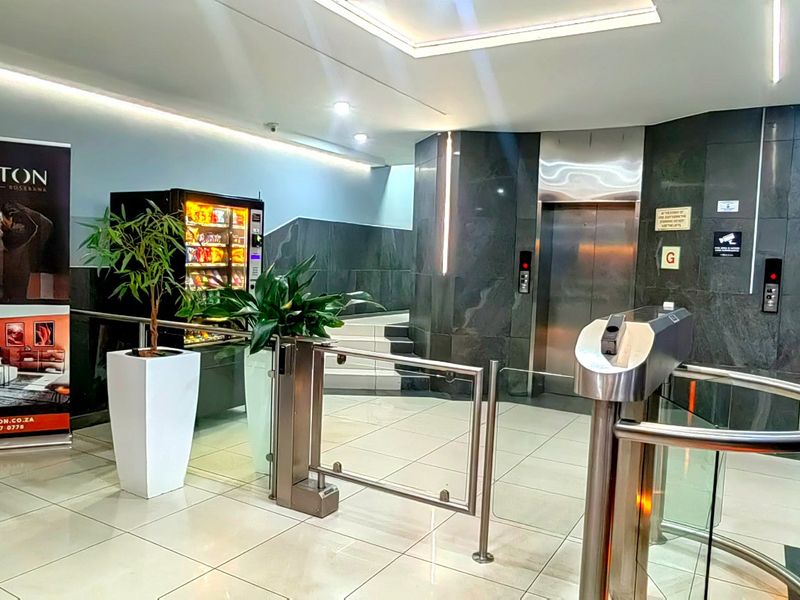 Convenience meets style - Photo 4