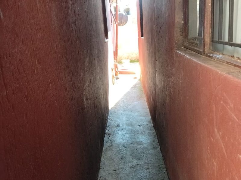 2 Bed House in Doornkop for Sale - Photo 9