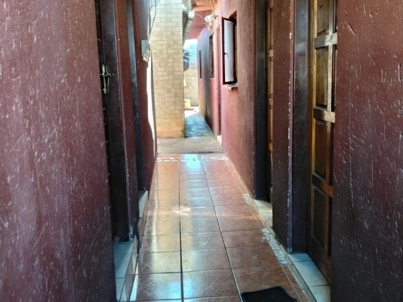 2 Bed House in Doornkop for Sale - Photo 8