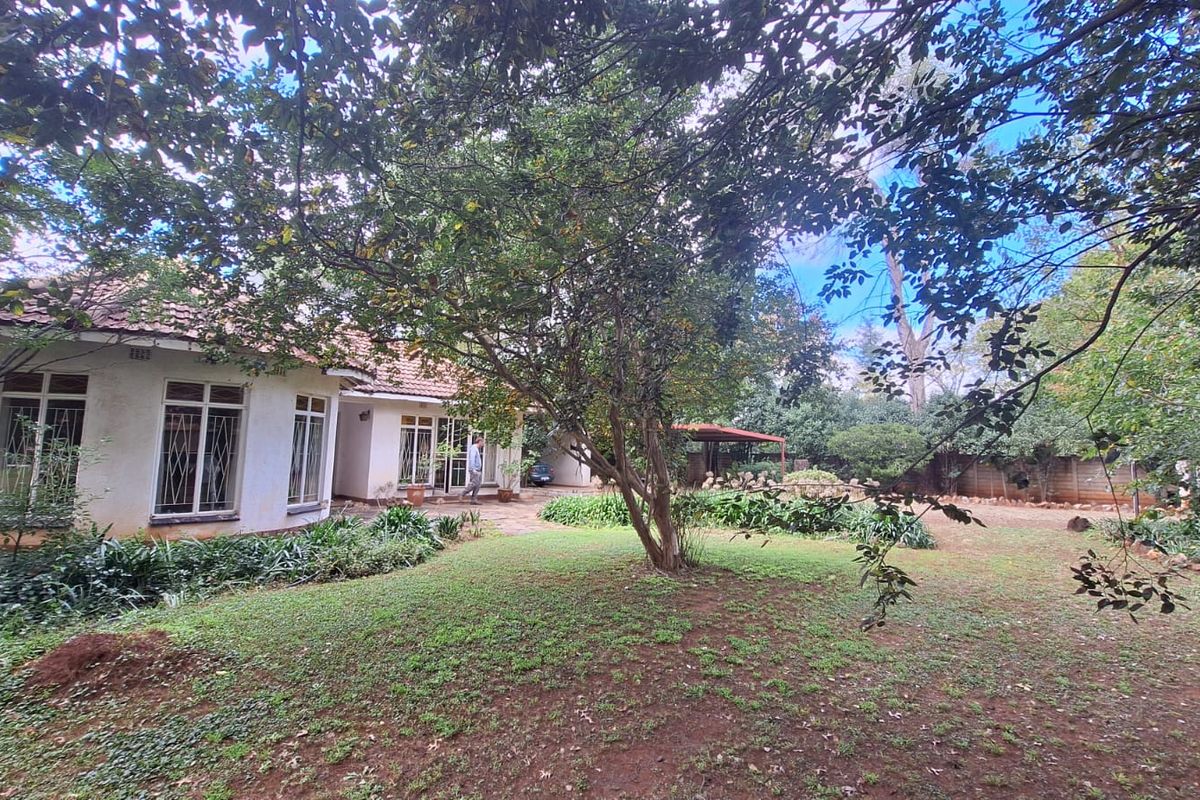 Rare Opportunity- Fixer-Upper with Development Potential - Photo 2