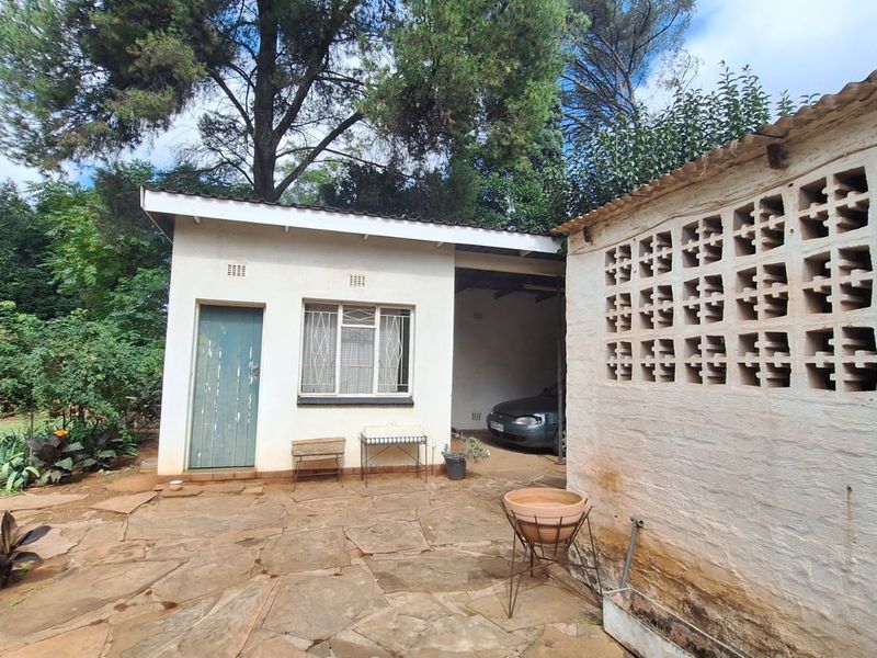Rare Opportunity- Fixer-Upper with Development Potential - Photo 10