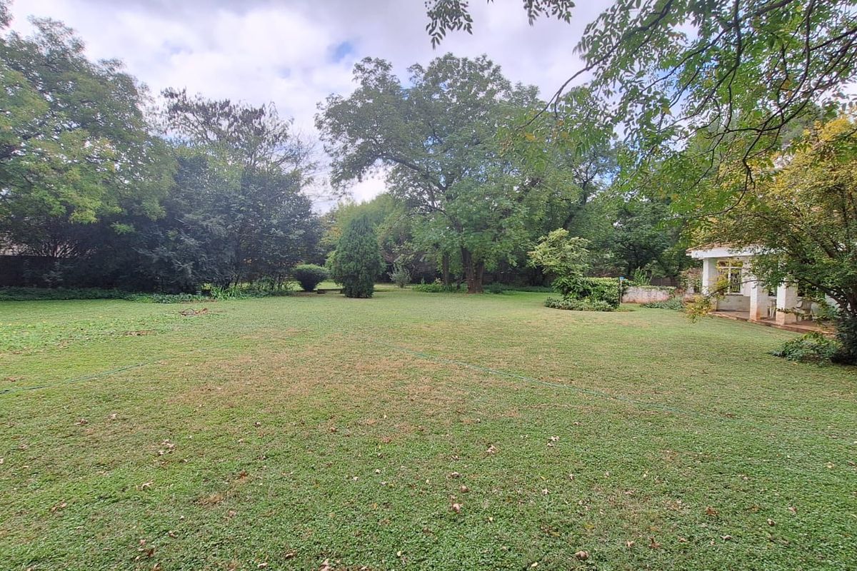Rare Opportunity- Fixer-Upper with Development Potential - Photo 3