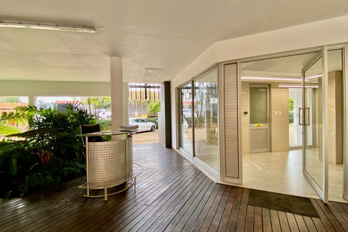 Premium Office Space To Let In Menlo Park - Photo 4