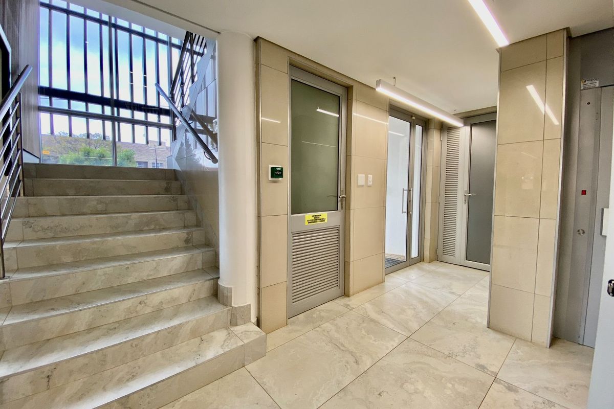 Premium Office Space To Let In Menlo Park - Photo 5