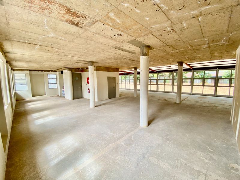 Premium Office Space To Let In Menlo Park - Photo 9