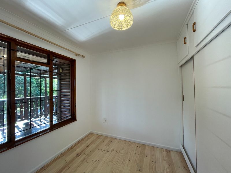 Well positioned, versatile 4 bedroom home on The island. - Photo 10