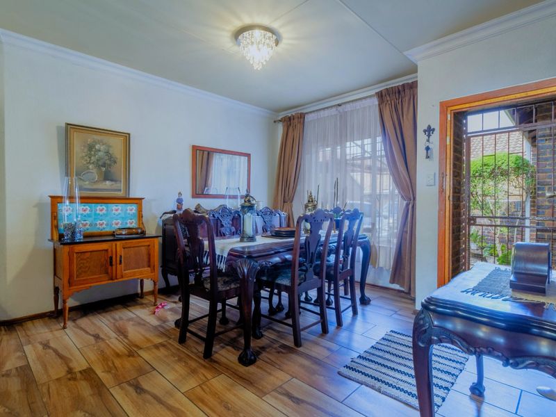 “Versatile 3-Bedroom Home with Study/4th Room in Secure Walnut Villas” - Photo 10