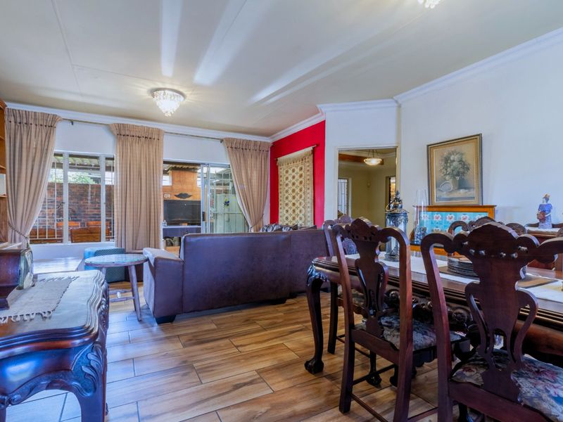 “Versatile 3-Bedroom Home with Study/4th Room in Secure Walnut Villas” - Photo 7