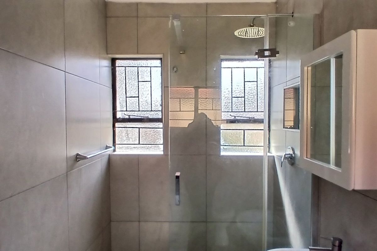 3 Bed House in Heuweloord for Rent - Photo 5