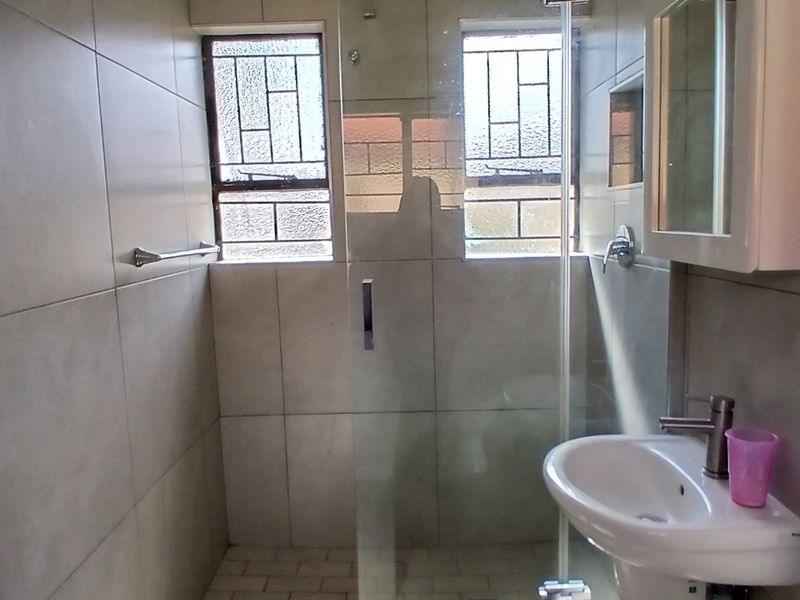 3 Bed House in Heuweloord for Rent - Photo 8