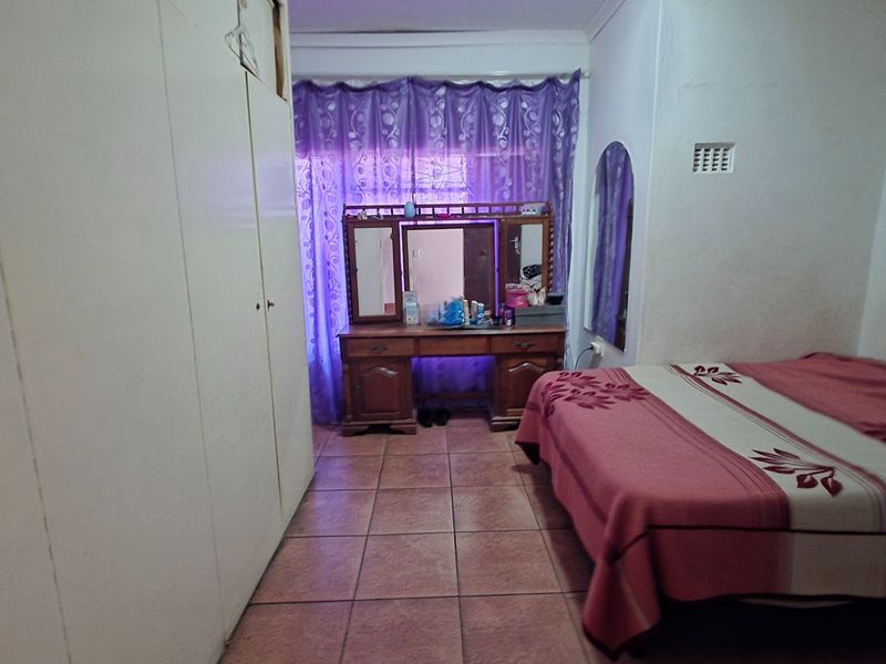 Prime Location, endless potential in central Laudium - Photo 10