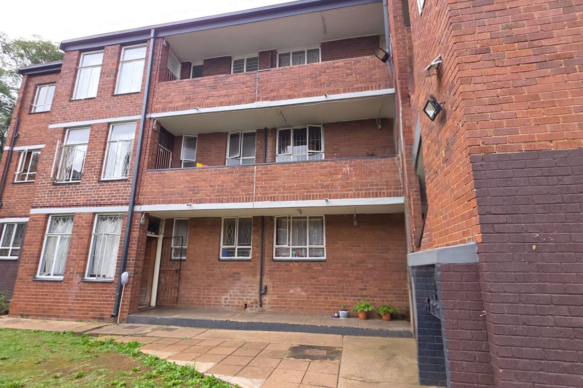 First time affordable buy, investment or starter home.  - Photo 2