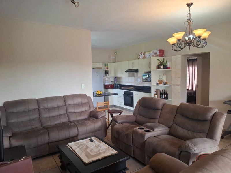 3 Bedroom House in a Secured Gated Estate - Photo 7