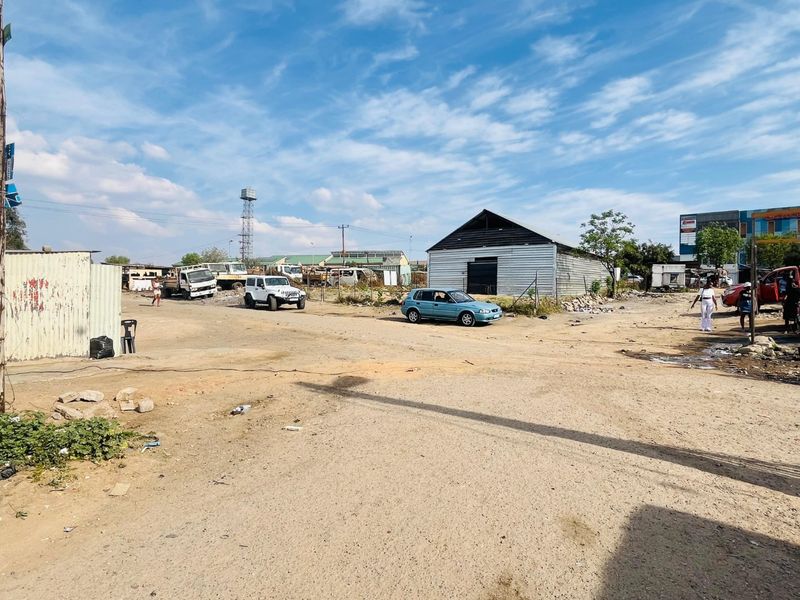Prime Commercial Land for Sale – Business 1 Zoned - Photo 3