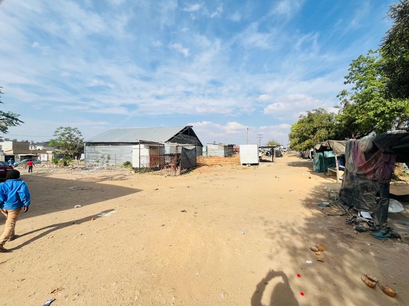 Prime Commercial Land for Sale – Business 1 Zoned - Photo 10