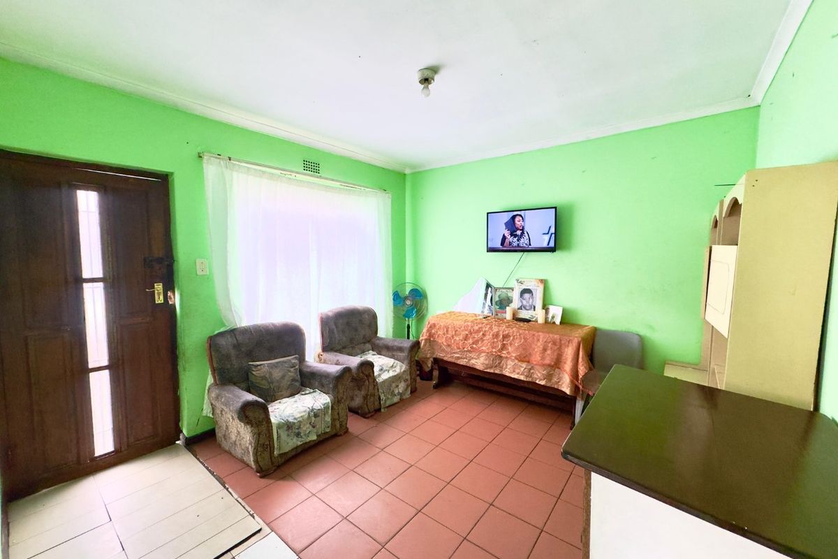 Prime Investment Opportunity in Belhar – Income-Generating Potential! - Photo 3