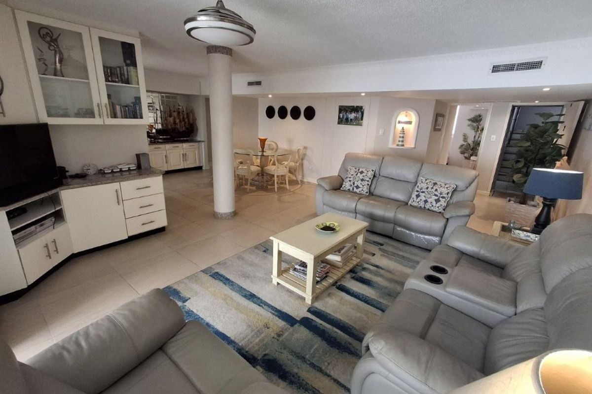 Opulence On The Ocean with Spectacular Views and Private Beach Access, Set Within the Exclusive, Much Sought After, Eden Complex in Ramsgate!!!!!! - Photo 5